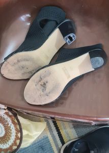 Black Toe Covering Heels