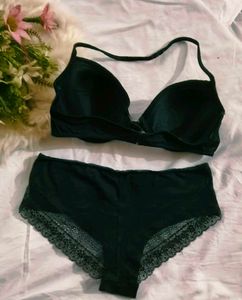 Black Lace helter Trimmed Bra &amp; Panty Set