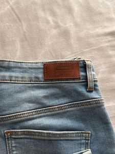Vero Moda Light Wash Slim Fit Ripped Jeans