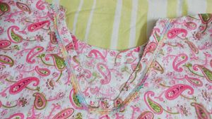 Elegant Pink Paisley Kurta Set with Dupatta