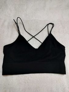 Black Criss-Cross Strap Sports Bra