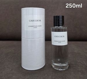 Christian Dior Gris Perfume 250m