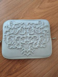 Ornate ipad Sleeve