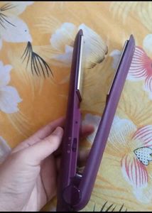 Philips Hair Straightener with SilkProtect Technol