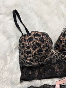 Victoria's Secret Lace Bra &amp; Panty Set