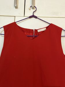 Classic Red Sleeveless Maxi Dress