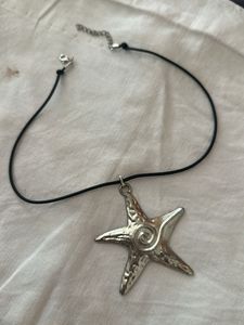 Starfish Pendant Necklace