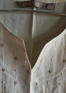 Elegant Cream Kurta with Sequins