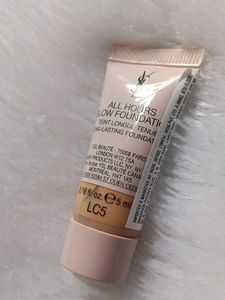 YSL All Hours Glow Foundation ♥️💕