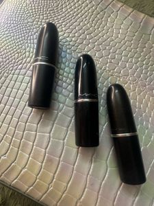 MAC Lipstick -Lady Danger Red Shade