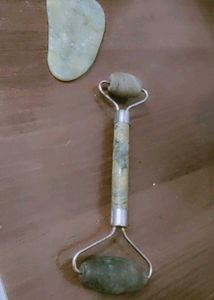 Jade Roller &amp; Gua Sha Set