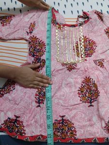 Pink Ethnic Kurta Set for kid girls
