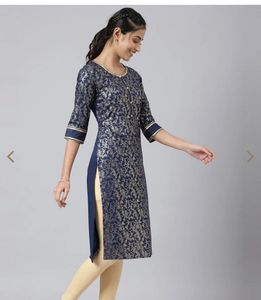 Elegant Aurelia Navy Floral Kurta