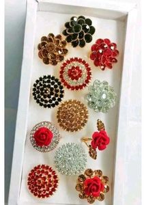 set of 12 Sparkling Brooch Rings