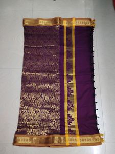 Very Pretty Pattu Saree With Blouse