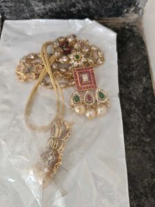 jewellery set
