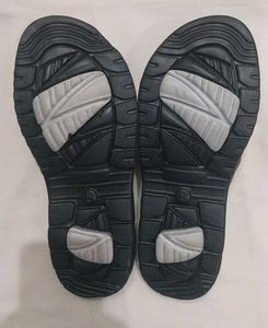 Comfortable Flip-Flops for Men &amp; Women