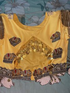 Elegant Yellow Saree with Elephant Motif