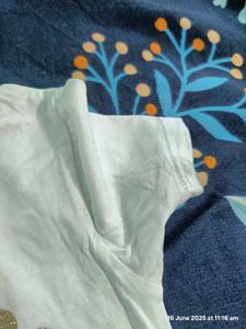 Girls' T-Shirt Bundle (Size 5-6 Years)