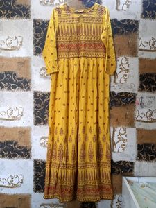 Global desi floor length maxi dress only wear once( see the l0ook after wearing in images) order and get freebie now