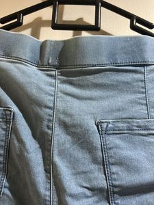 Light Wash Jeans with Side Stripe