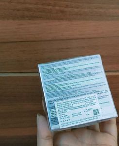 L'Oreal Paris Hyaluronic Acid Cream