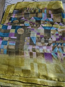 Vibrant Geometric Print Saree