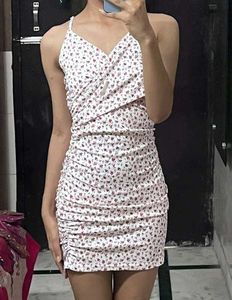 🌺Floral Ruched V-Neck Dress🌺