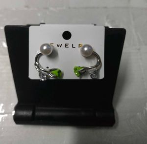 Pearl & Green Earrings