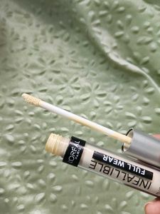 L'Oreal Infallible Full Wear Concealer