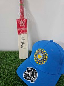 RCB Virat kohli digitally signed bat and Cap