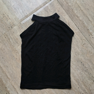 Sleek Black Mock Neck Crop Top