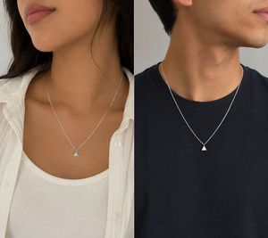 Westside Chic Triangle Pendant Necklace(Unis