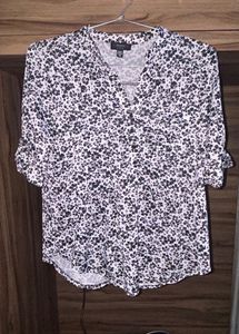 Chic Floral Print Button-Down Top