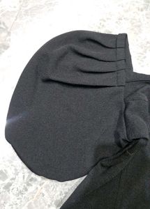 Chic Black Puff Sleeve Top