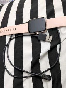 ⛵⌚BoAt Xtend Smartwatch - Pink Band