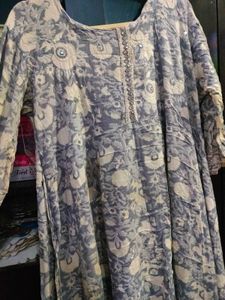 4 xl. Beautiful Blue Floral Kurta