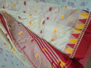 Elegant Cream &amp; Maroon Saree