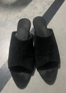 Black Peep-Toe Mules