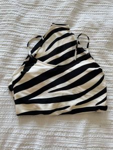 H&amp;M Stylish Zebra Print One-Piece Swimsuit