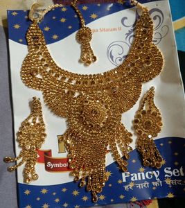Necklace Set