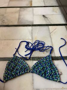 Blue & Green Embroidered Halter Neck Top 💙💚