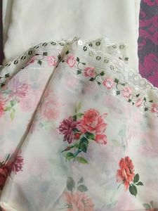 BRAND NEW BEAUTIFUL GEORGETTE SUIT