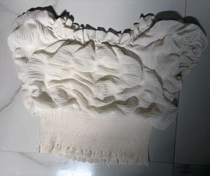 White Balloon fit crop top