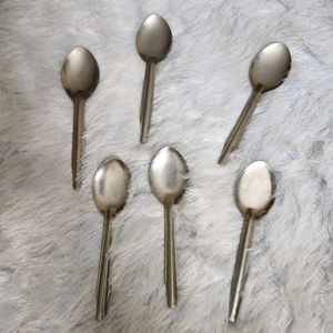 Kitchen essential items