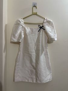 (Offer Price )off White Puff Sleeve Mini Dress