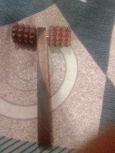 Wooden feet  Roller Massager
