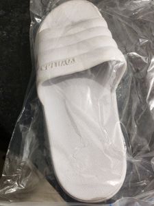 Cash OnlyUnisex  Flip Flops New Unused