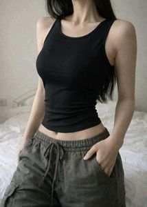 athletic fitted  Black  Top