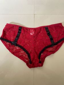 Lace Bra and Panty Set
